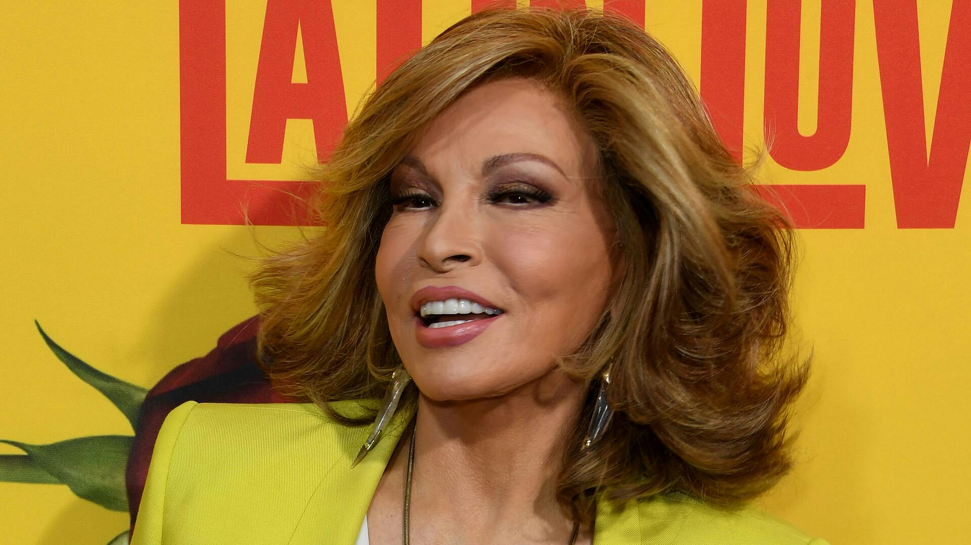 Skuespilleren bag den ikoniske One Million Years B.C.-plakat, Raquel Welch er død. 