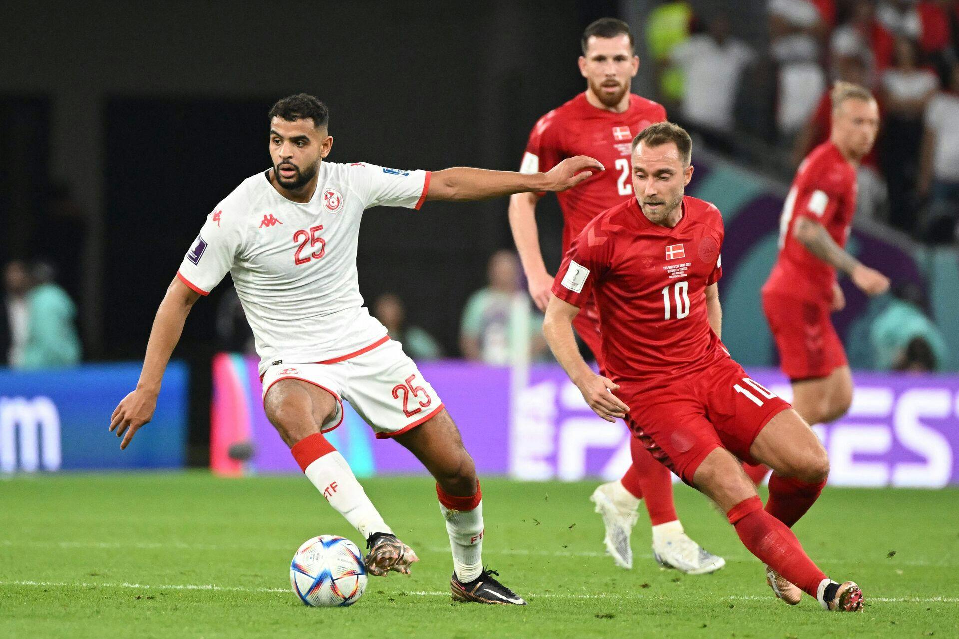 Anis Ben Slimane har dobbelt statsborgerskab og repræsenterede derfor Tunesien til VM i Qatar i december, hvor han blandt andet spillede i landskampen mod Danmark.