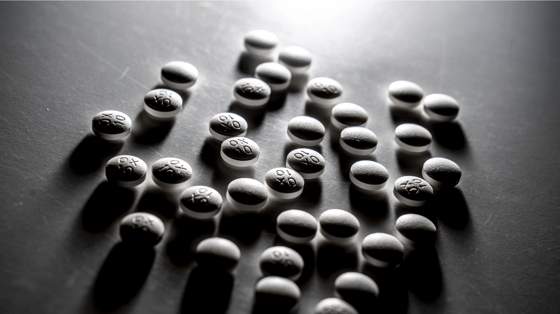 - Det er dybt bekymrende, at man i kommunerne ser, at børn og unge eksperimenterer med smertestillende medicin, som er købt på gaden, og som både kan give en fysisk og psykisk afhængighed og store sociale og sundhedsmæssige konsekvenser, siger 