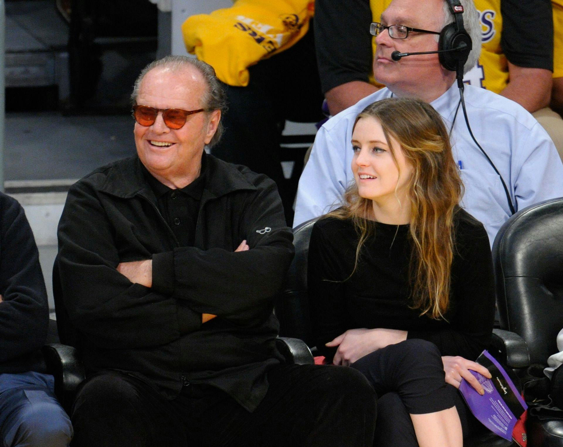 Her ses Jack Nicholson til basketballkamp med sin anden datter ved navn Lorraine Nicholson.