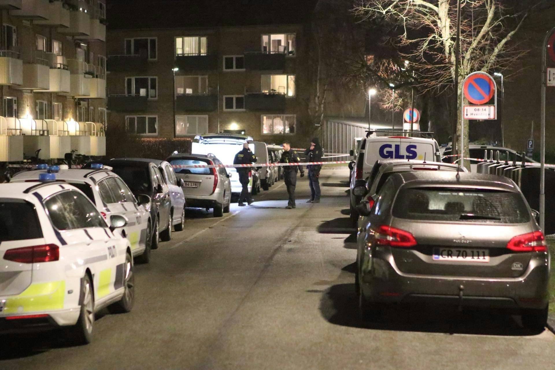 Mandag aften har et nyt knivstikkeri fundet sted i København. Her er en 21-årig mand alvorligt såret.