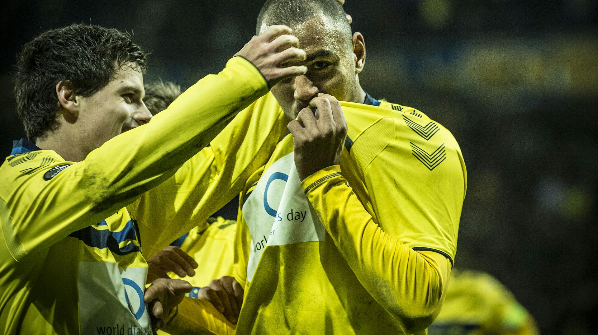 Kenneth Zohore fortæller i programmet "Offside" om en ubehagelig oplevelse inden en kamp. nbsp;