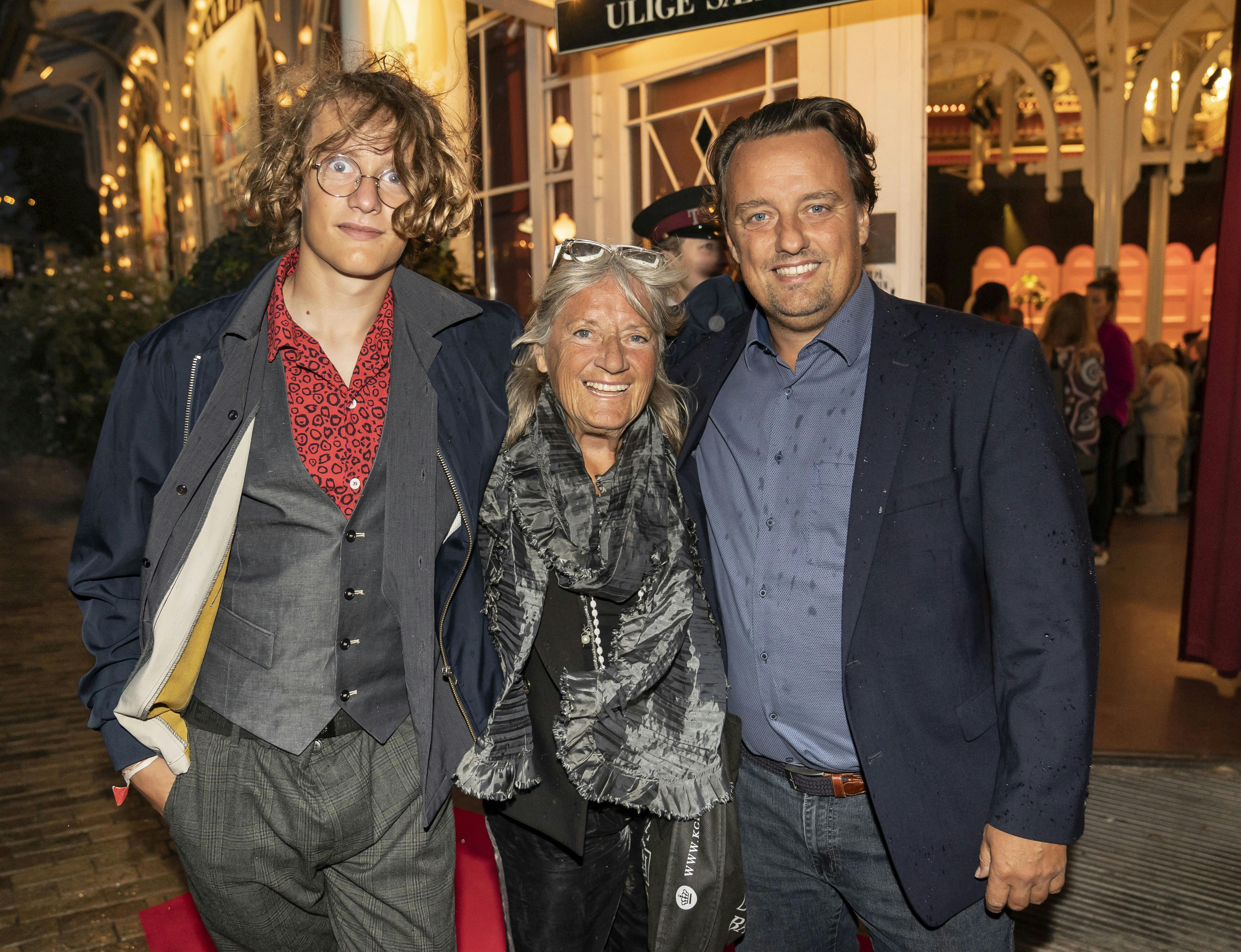 Axel Dyrholm Bendixen, Britt Bendixen og Niclas Bendixen