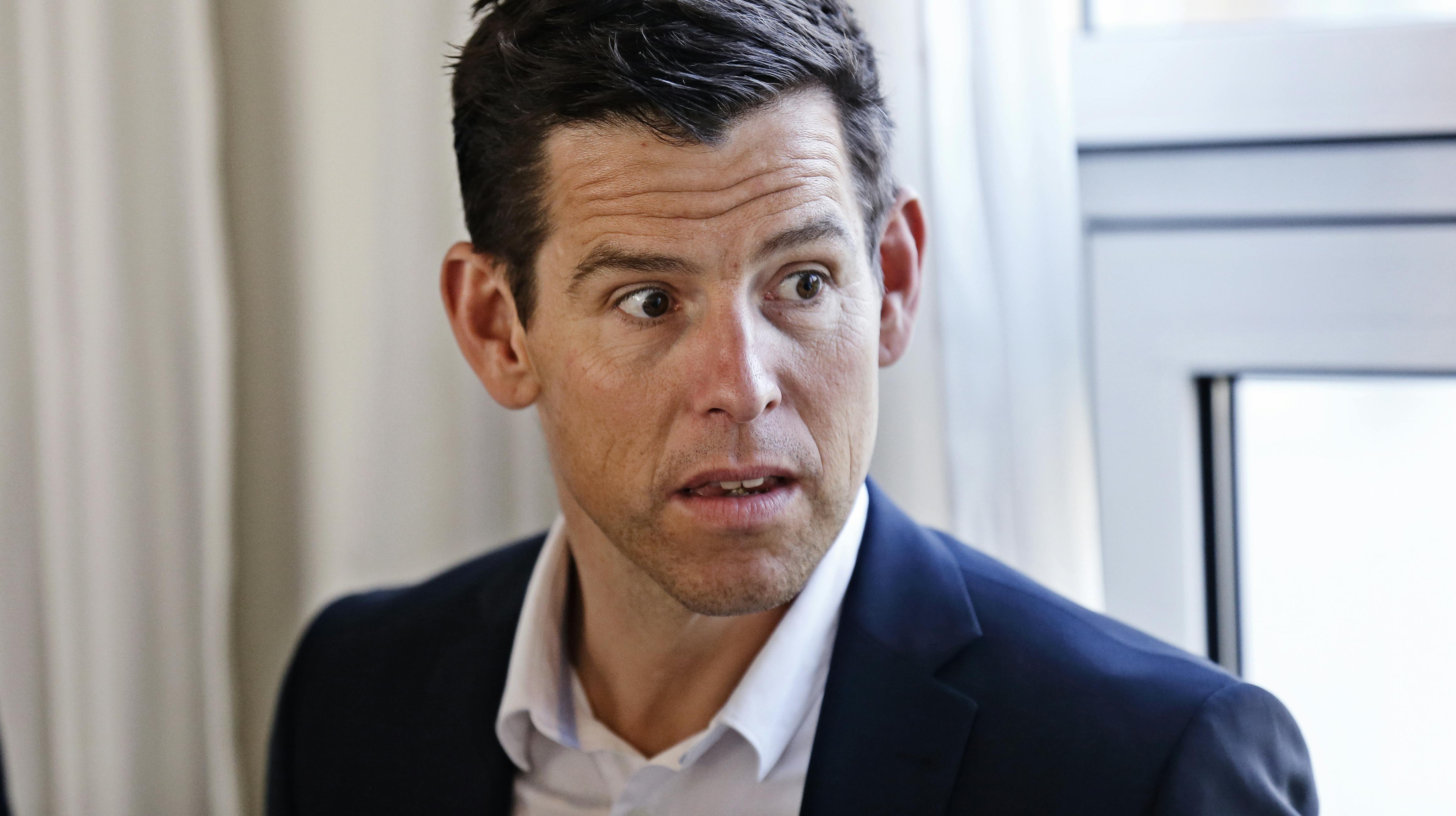 Jacob Høyer afviser, at det er hans underskrift på dokumentet i sagen om Aveny-T.