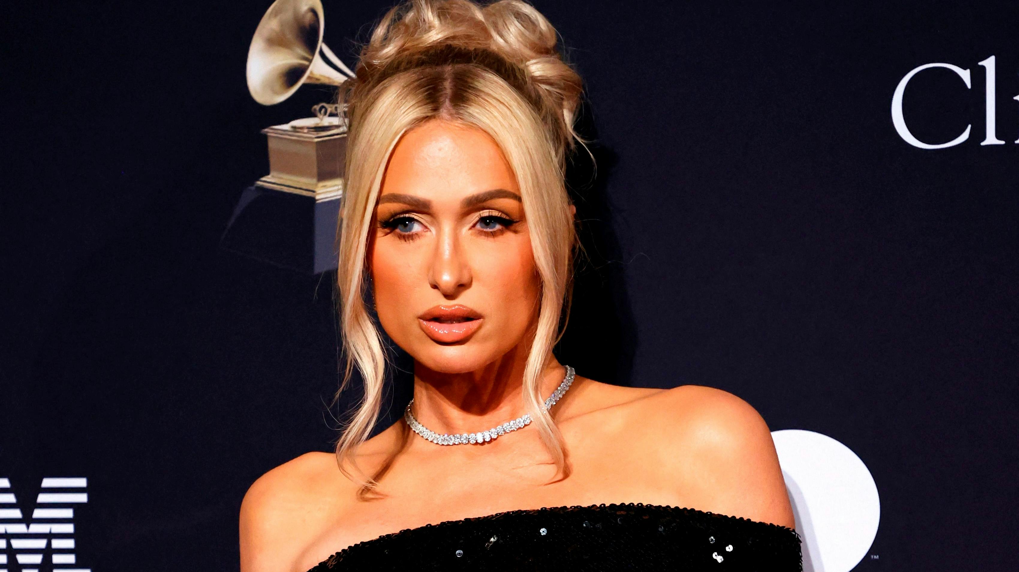 Paris Hilton var blot 15 år gammel, da hun fik smidt stoffer i sin drink.