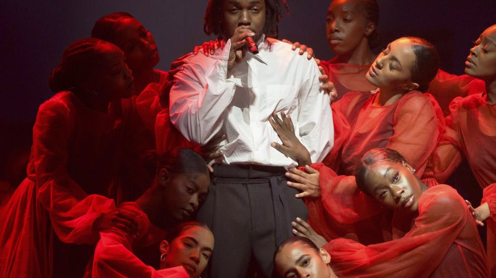 Kendrick Lamar, som spiller på Roskilde Festival i år, vandt tidligere på måneden sin 17. grammy til årets prisuddeling.
