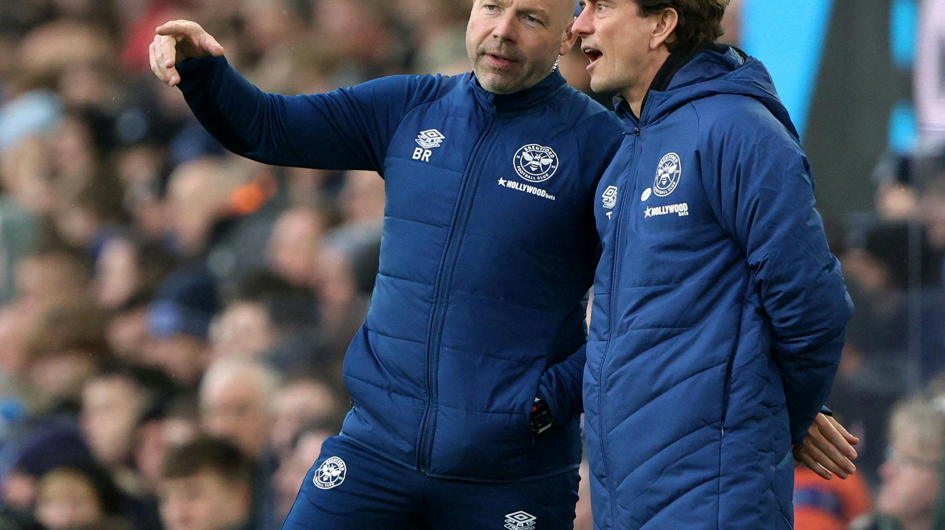 I en længere årrække var Brian Riemer assistenttræner for Thomas Frank i Brentford. I december forlod han dog det job for at overtage tøjlerne i belgiske Anderlecht.