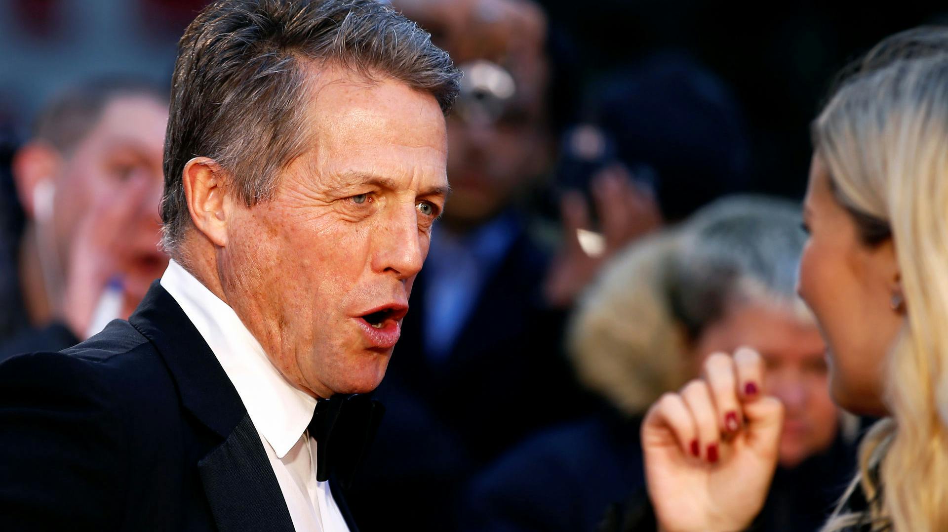 Hugh Grant fik et raseriudbrud, der gik ud over en helt uskyldig kvinde.