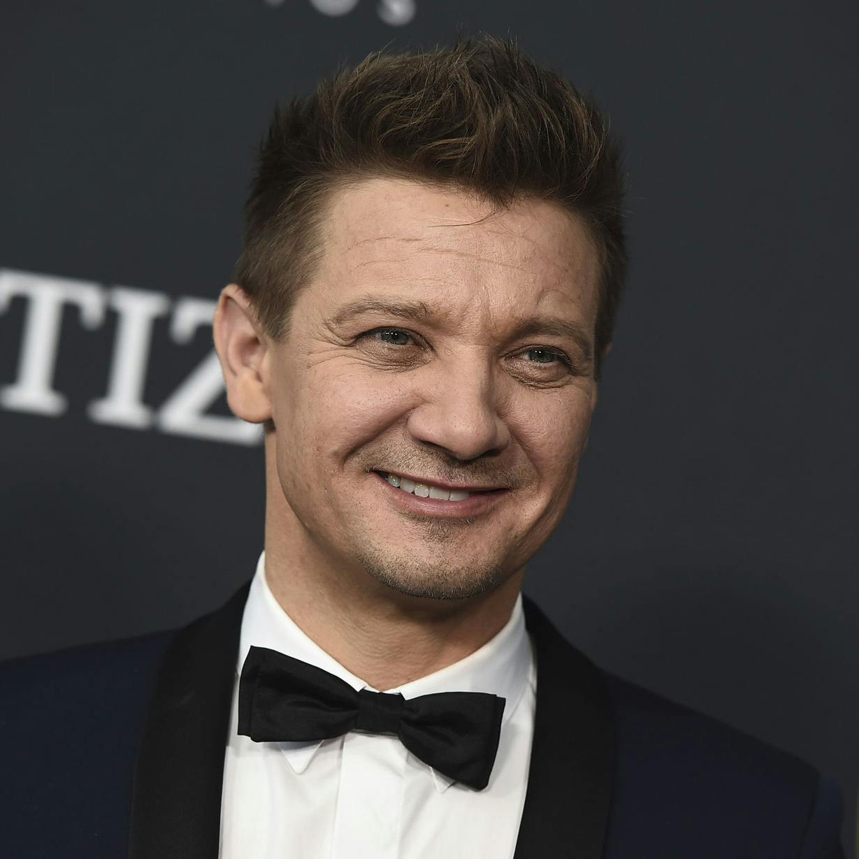 Jeremy Renner kom slemt til skade i en ulykke den 1. januar.