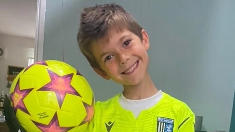 Alfie Tollett blev syv år