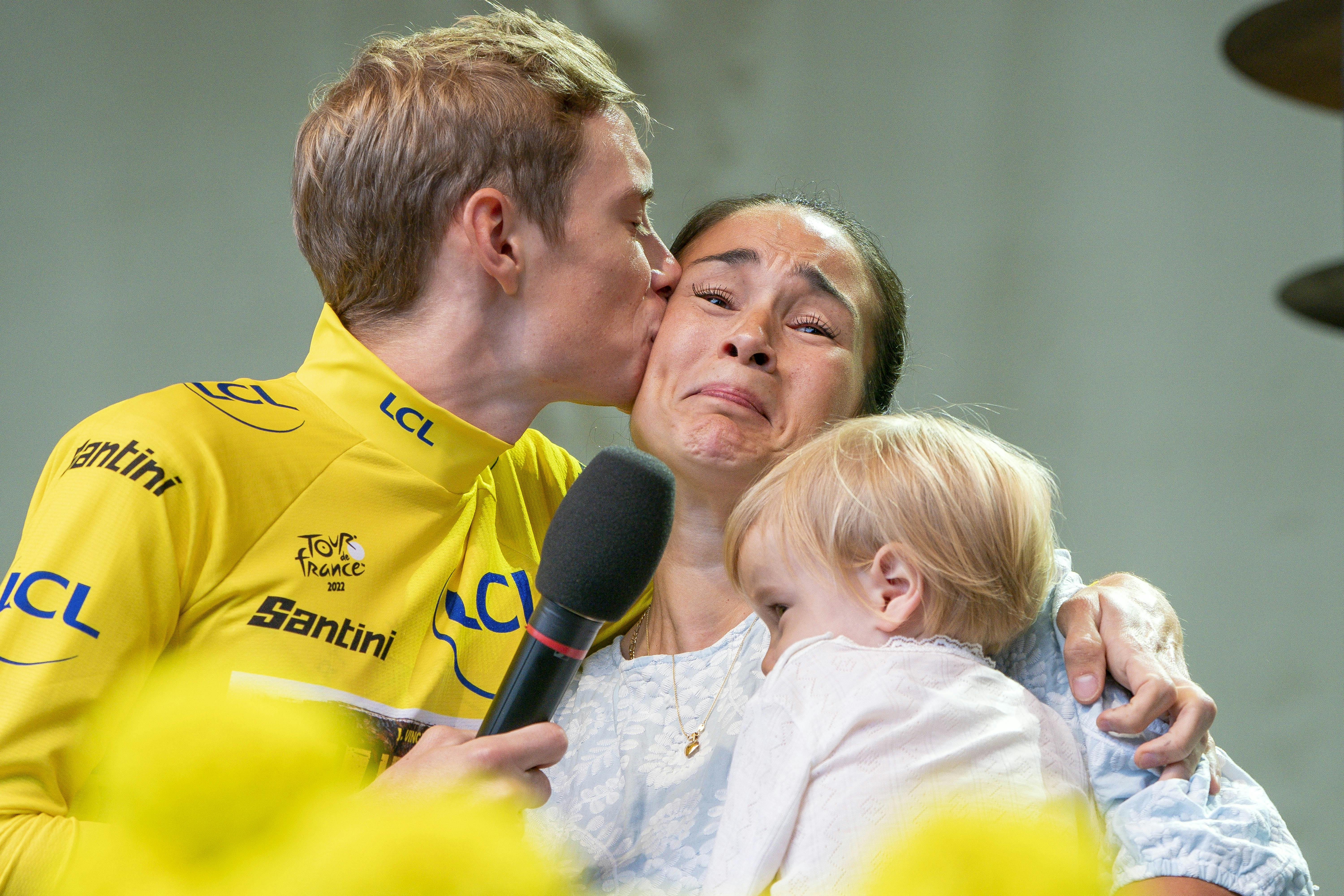 Jonas Vingegaard kunne sidste sommer fejrer Tour de France-sejren på scenen i Tivoli med familien og folkefest i de københavnske gader.