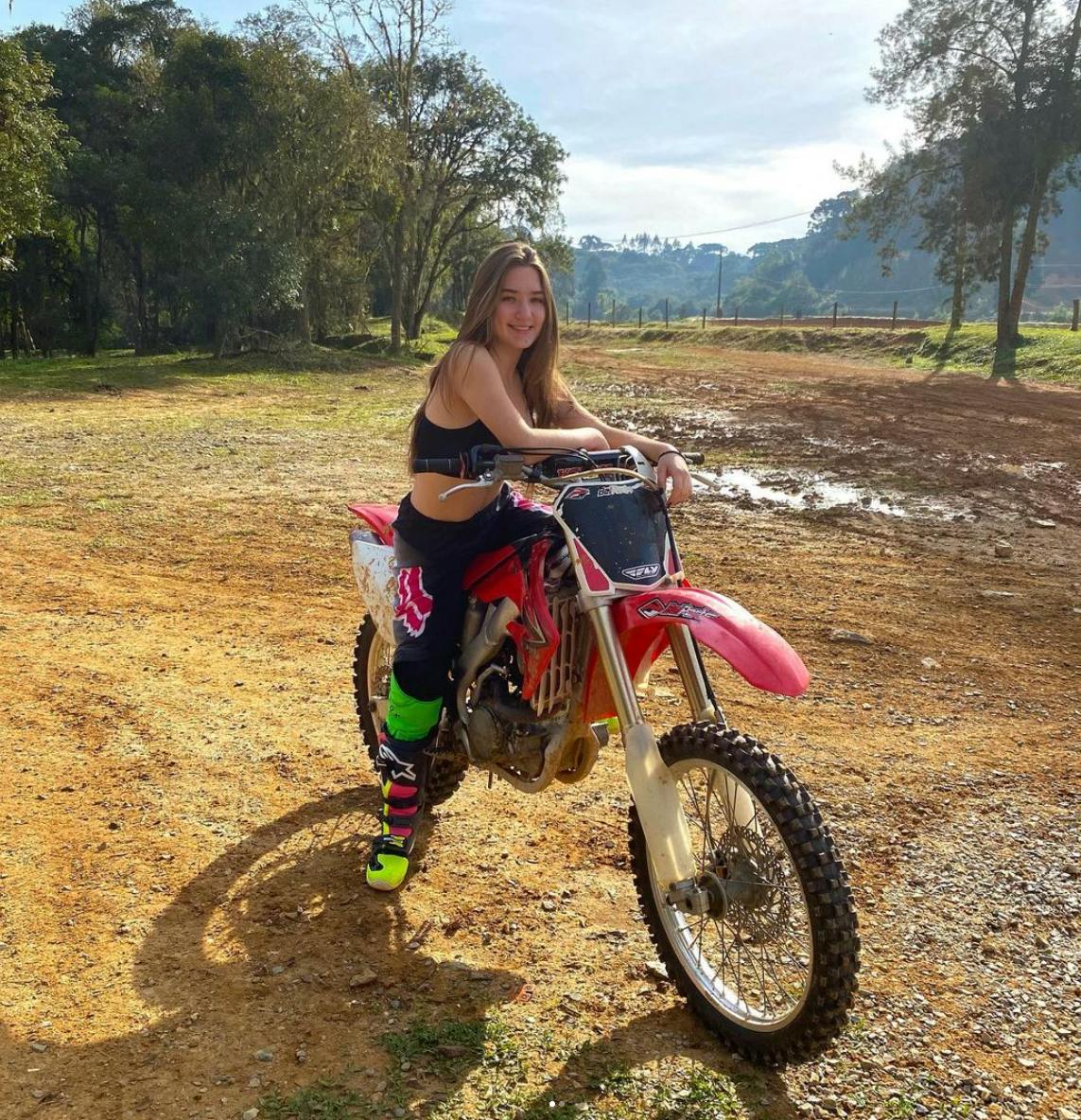 Gabriela Valentini døde kun 17 år gammel af sine kvæstelser efter en tragisk motocrossulykke.