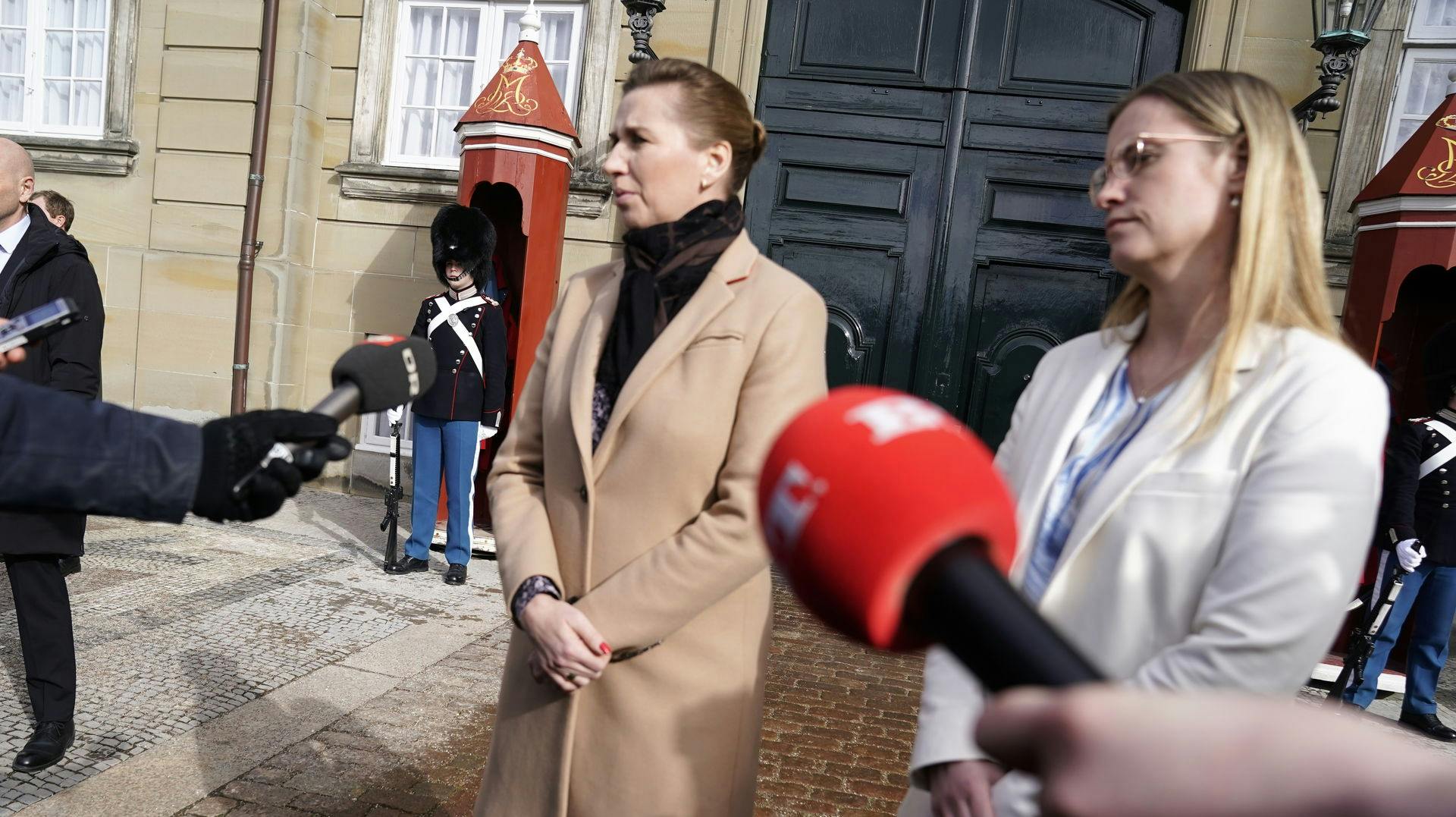 Her bliver Stephanie Lose præsenteret som fungerende økonominister.