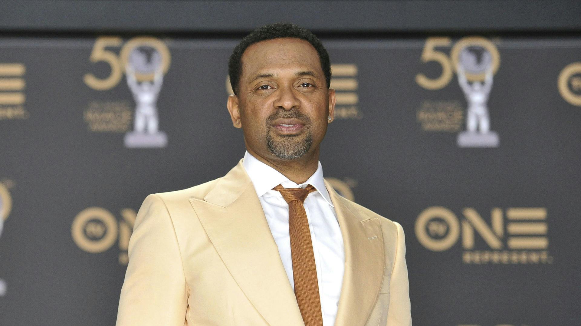Skuespilleren Mike Epps blev i weekenden knaldet med en ladt revolver, da han skulle boarde et fly.