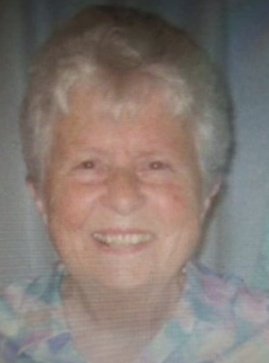 Det var en bekymret nabo, der mandag fandt 93-årige Elinor “Dolly” Avenatti død i hjemmet.
