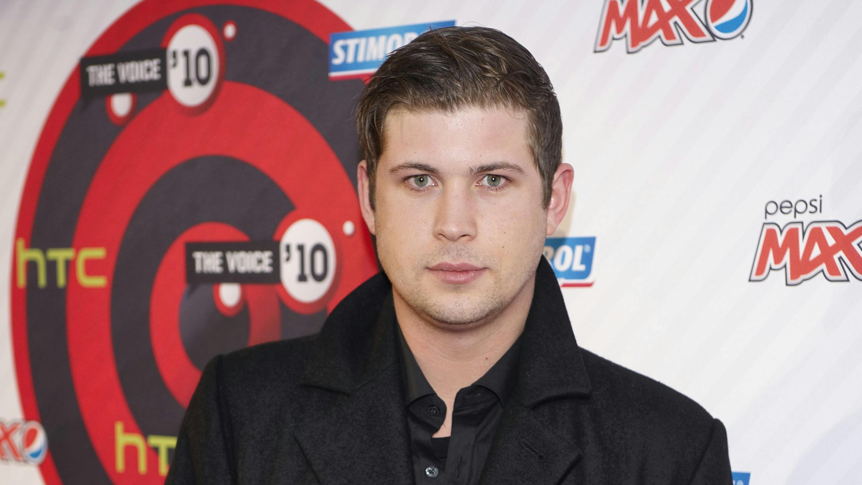 Vinderen af det hedengange "Popstars", Jon Nørgaard, er blevet tiltalt i en straffesag for at have begået et indbrud.