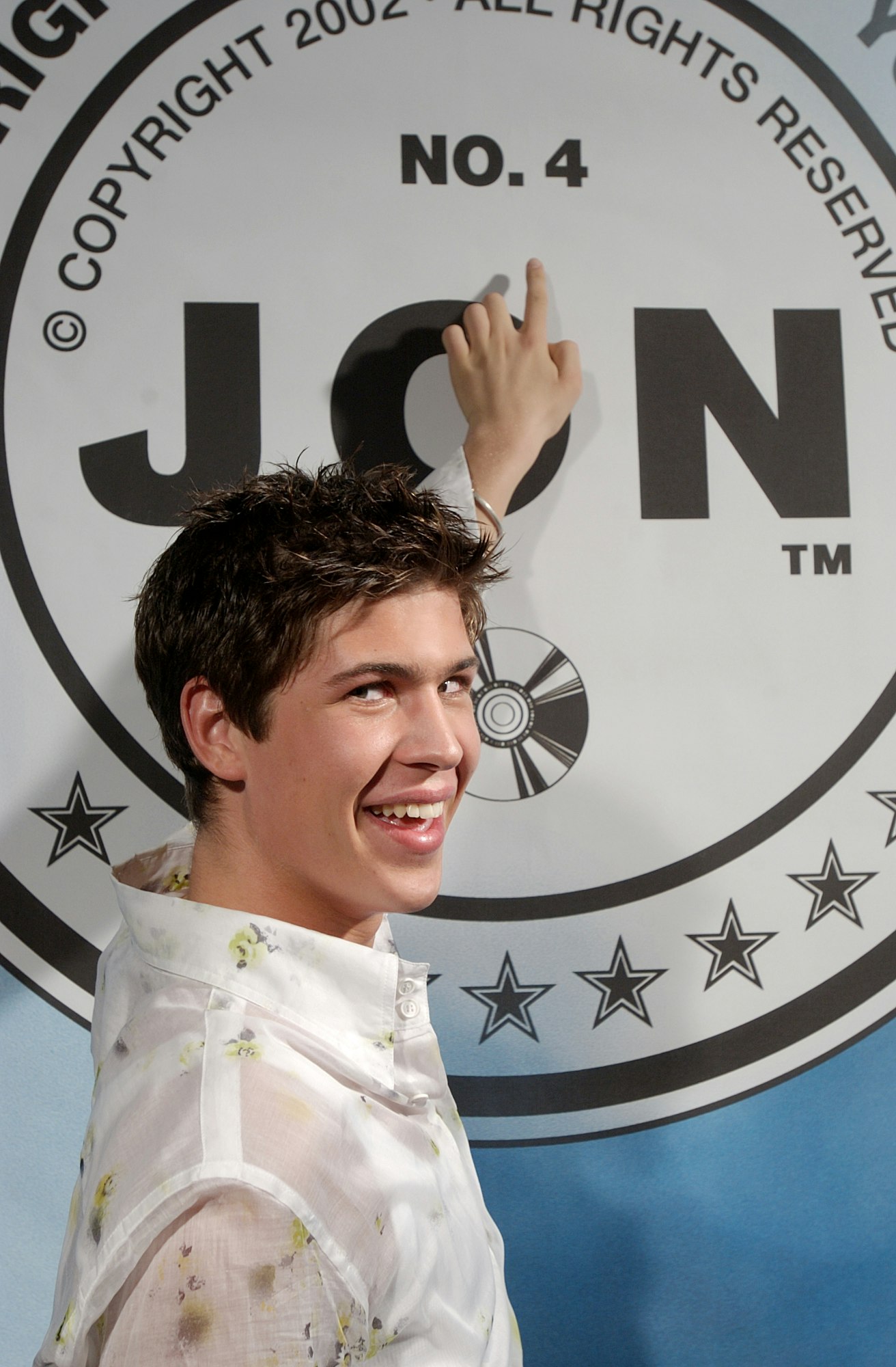 17-årige Jon Nørgaard da han netop havde vundet tv-programmet "Popstars".
