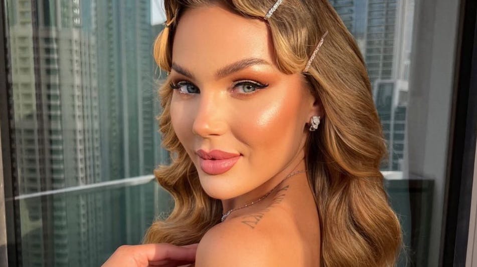 Dasha Lapushka og Andrea Pinamonti fremviser deres partatovering i et nyt opslag på Instagram. nbsp;