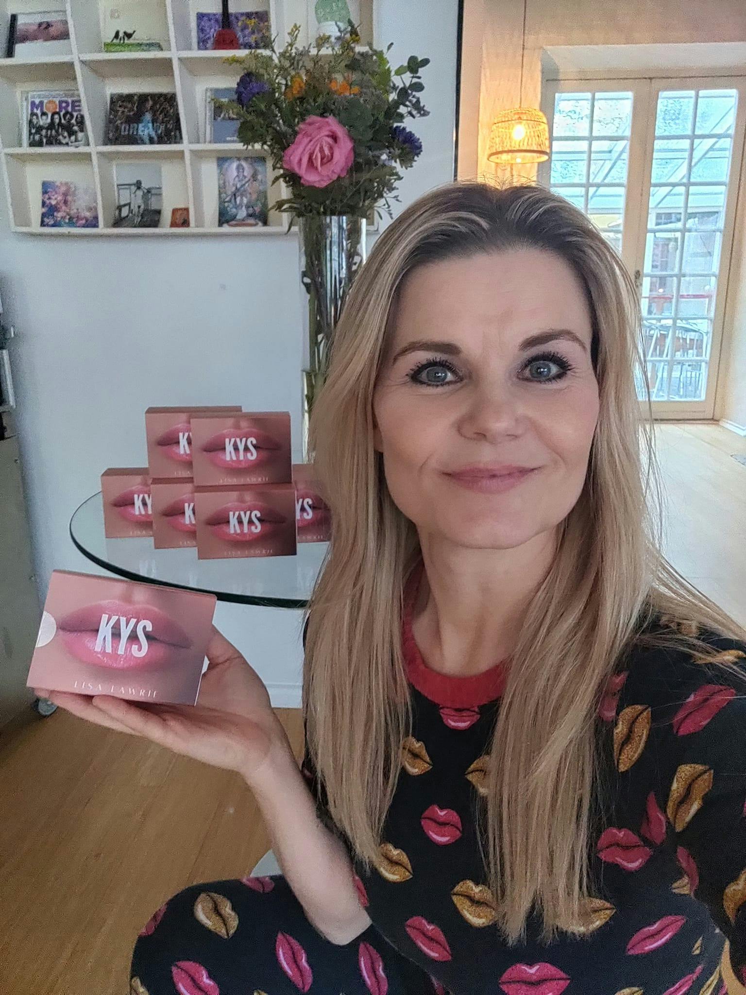 Lisa Lawrie er kysse-facilitator.
