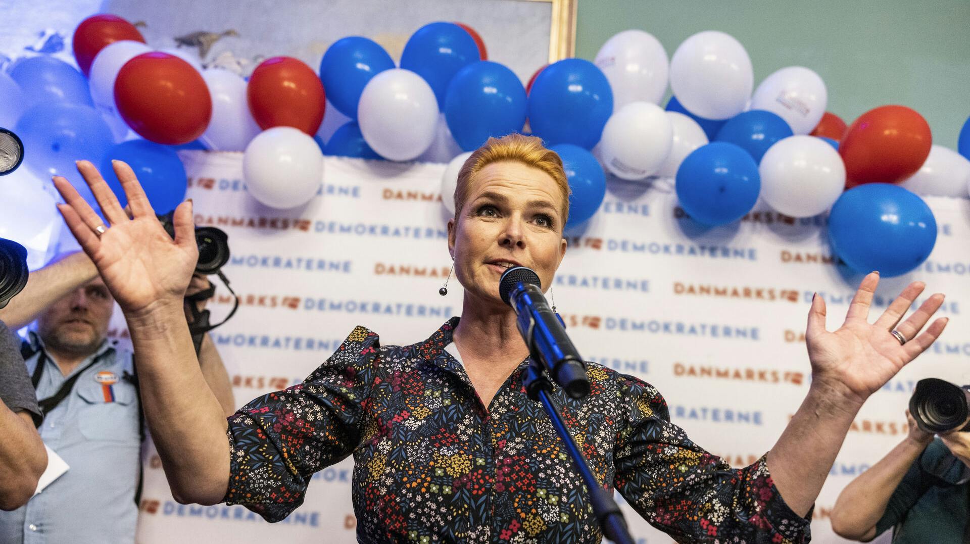 Inger Støjberg og resten af Danmarksdemokraterne åbner nu for medlemsskab i partiet. 