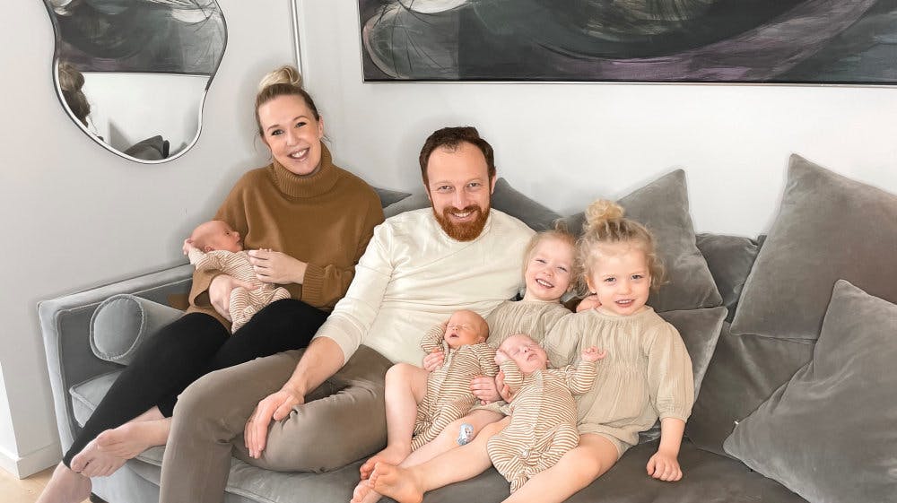 Michella Meier-Morsi er mor til tvillinger og trillinger og kæmper for at få mere barsel til flerlingeforældre. 