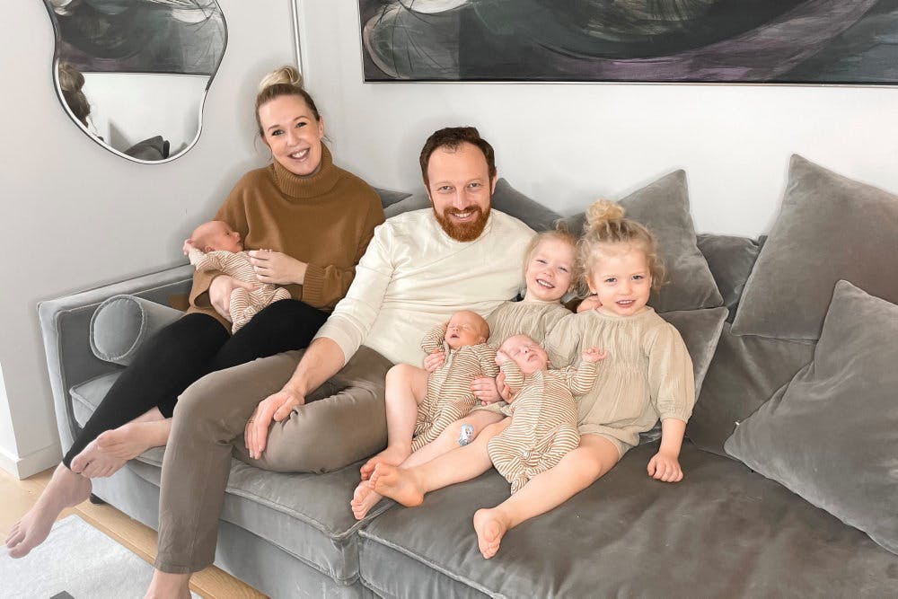 Michella Meier-Morsi er mor til tvillinger og trillinger og kæmper for at få mere barsel til flerlingeforældre. 