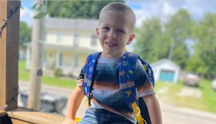 3-årige Xavier Carr var tæt på at miste livet, da han i starten af måneden blev angrebet af en belgisk hyrdehund.