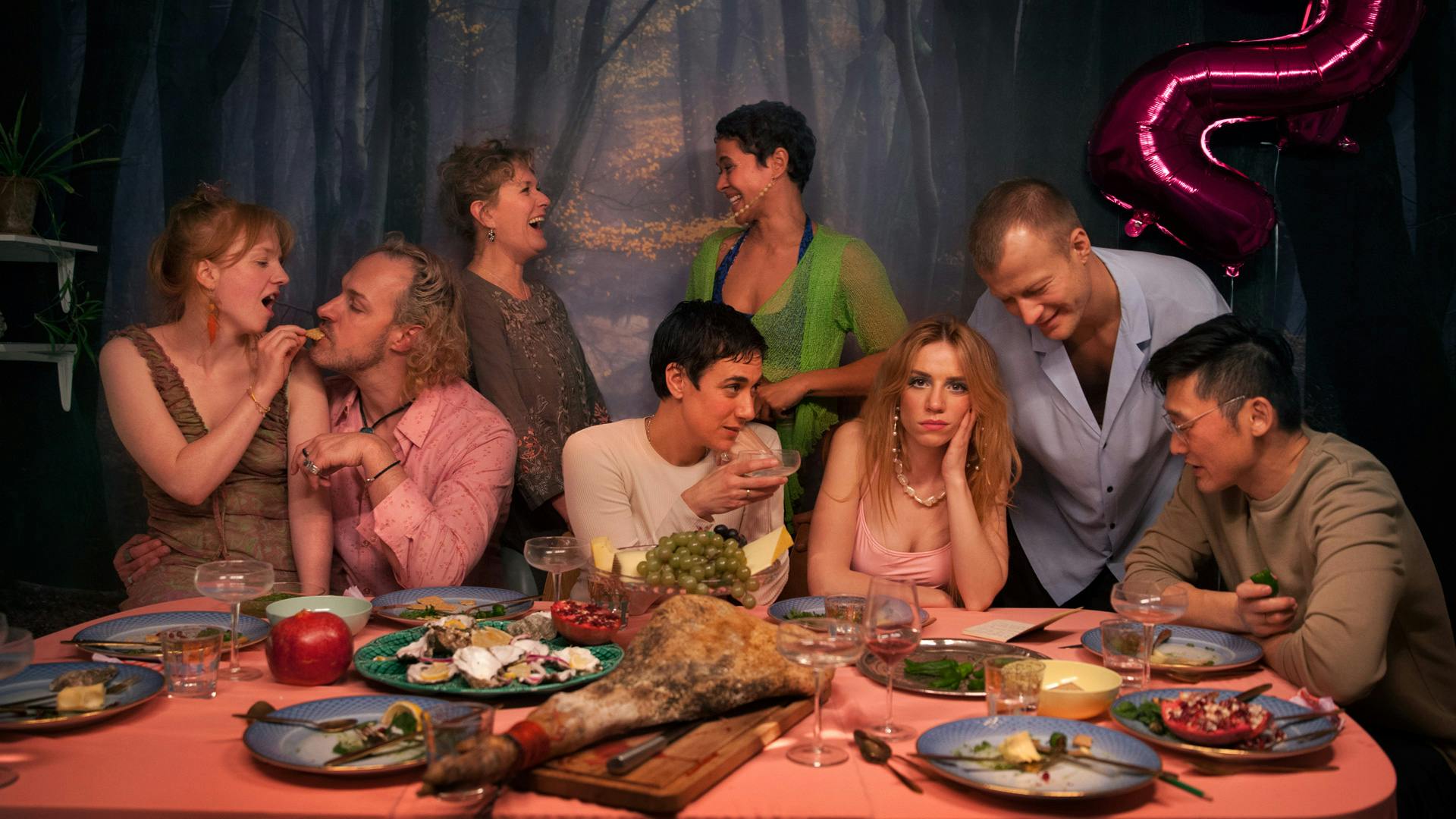 "Killjoy" har premiere på TV 2 Play den 26. marts.