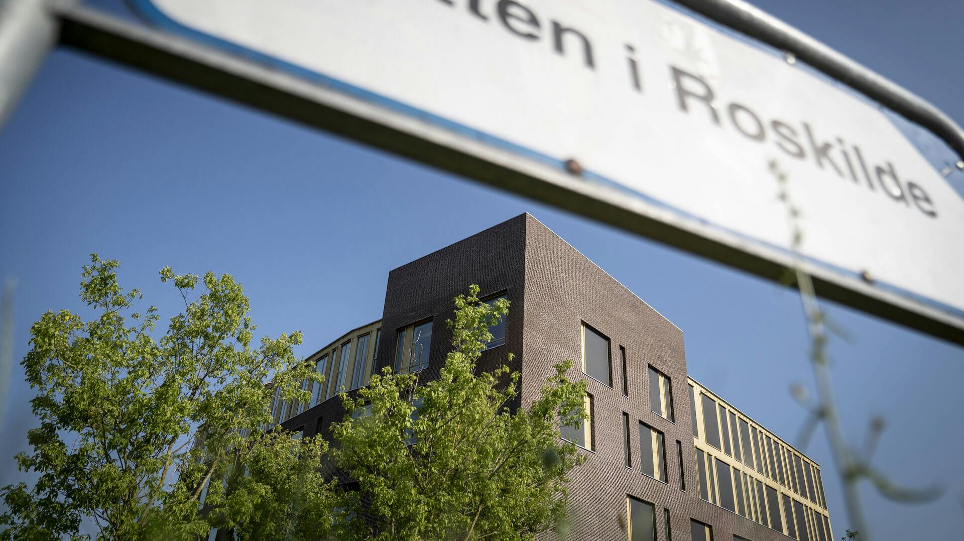 En 44-årig mand straffes nu med en betinget fængselsdom for at have deltaget i en såkaldt moshpit under en koncert.