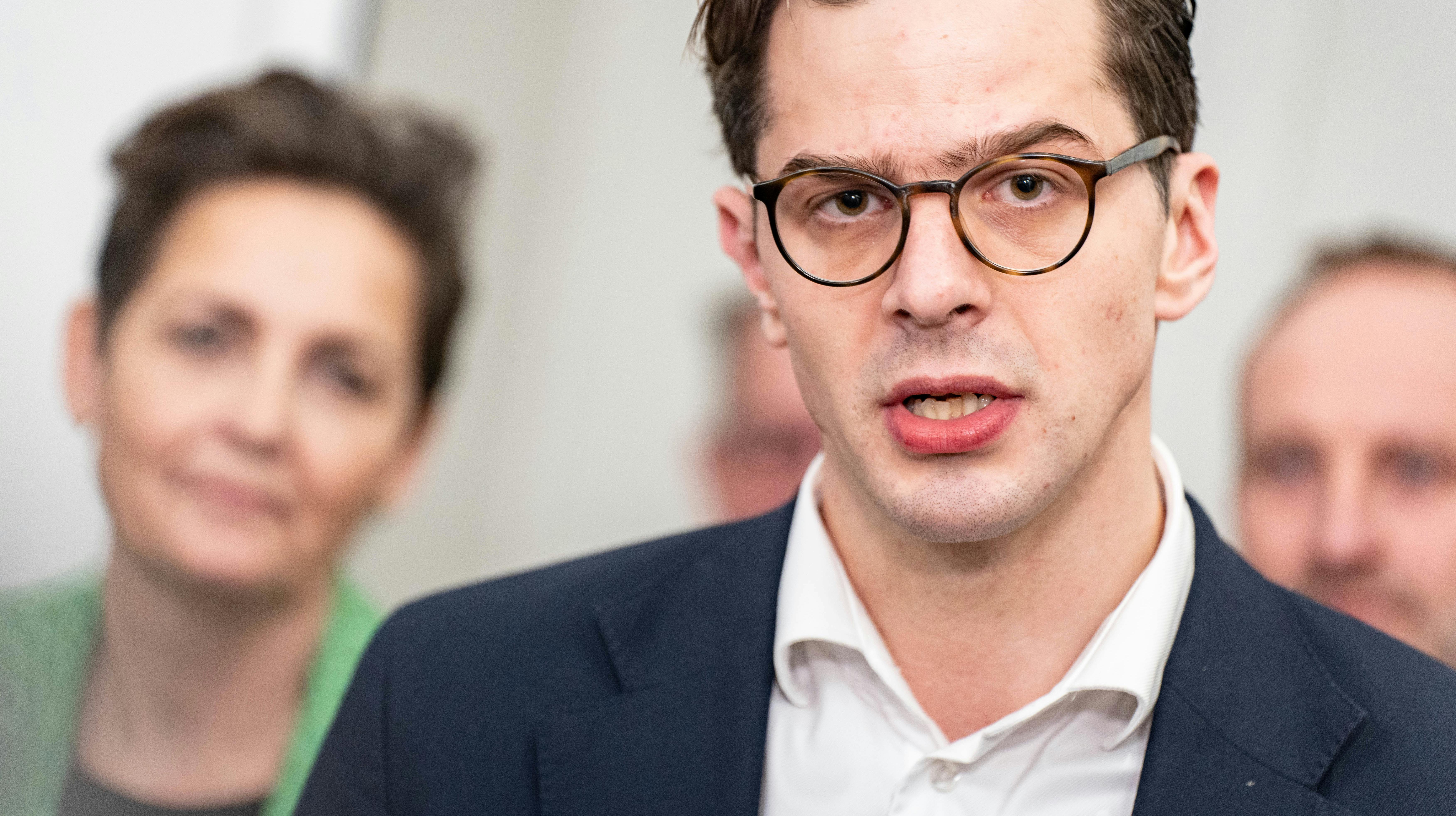 Sagen om Alex Vanopslaghs dobbelte husførelse er afsluttet fra Folketingets Præsidiums side. nbsp;