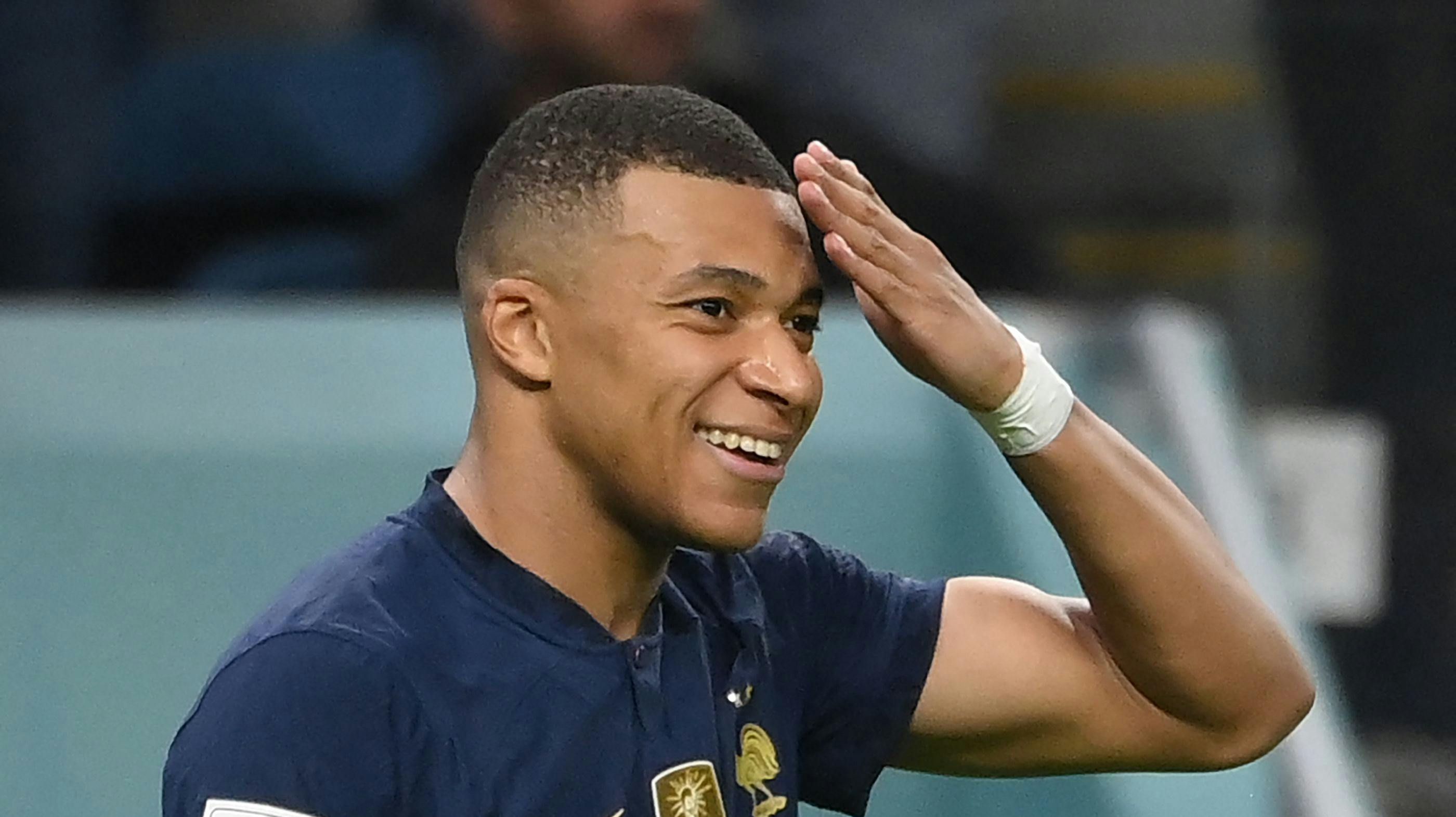24-årige Mbappé skal stå i front for Les Bleus, røber en kilde tæt på det franske fodboldlandshold. 