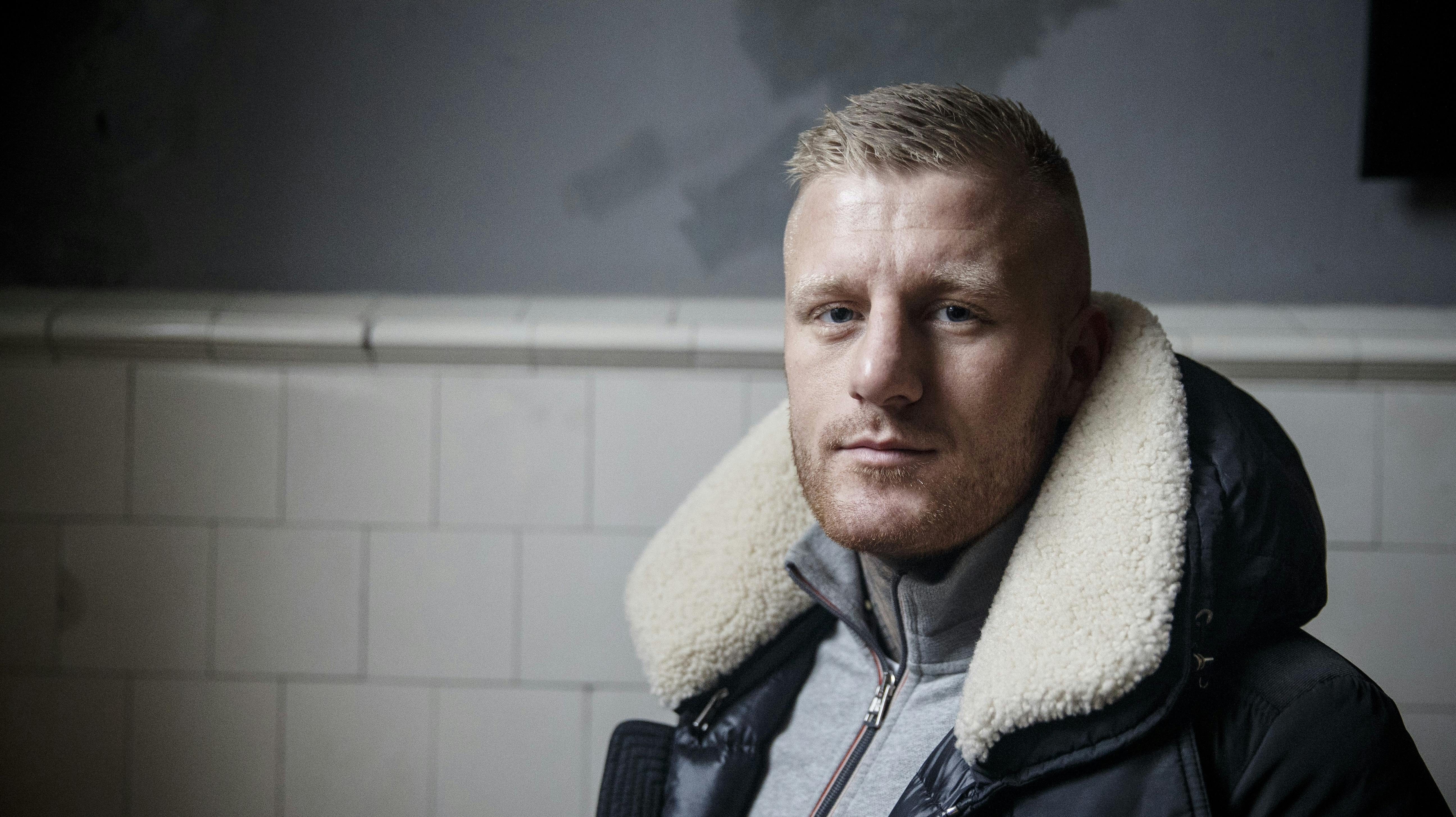 Patrick Nielsens forvandling fra lovende boksestjerne til voldsdømt bokser er slående 