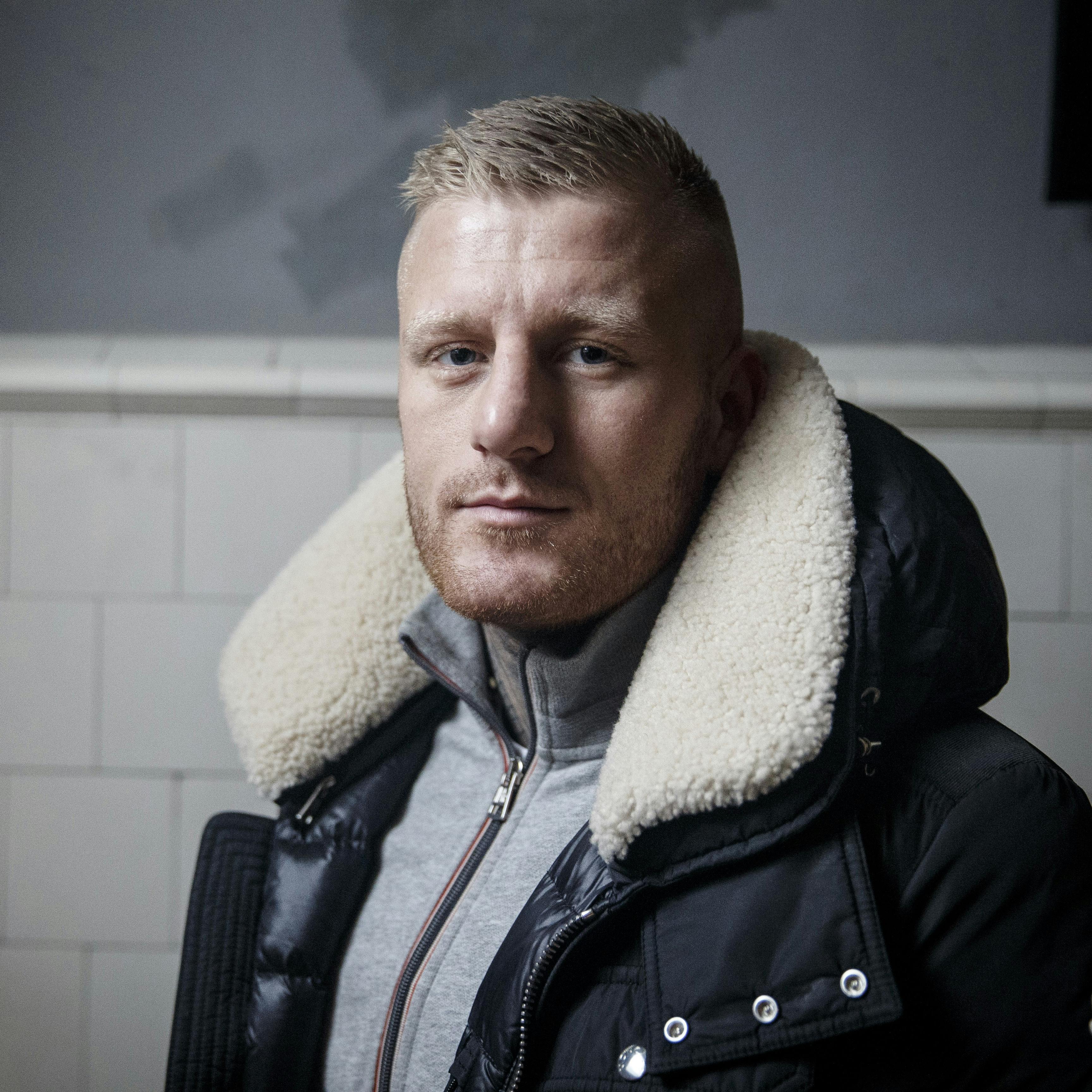 Patrick Nielsens forvandling fra lovende boksestjerne til voldsdømt bokser er slående 