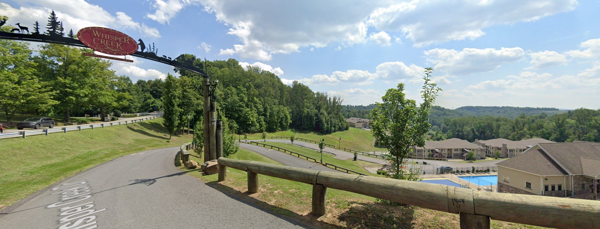 Bryn Hargreaves boede i Whisper Creek, og han blev ifølge politiet fundet i skoven nærmest lige ved siden af lejlighedskomplekset.