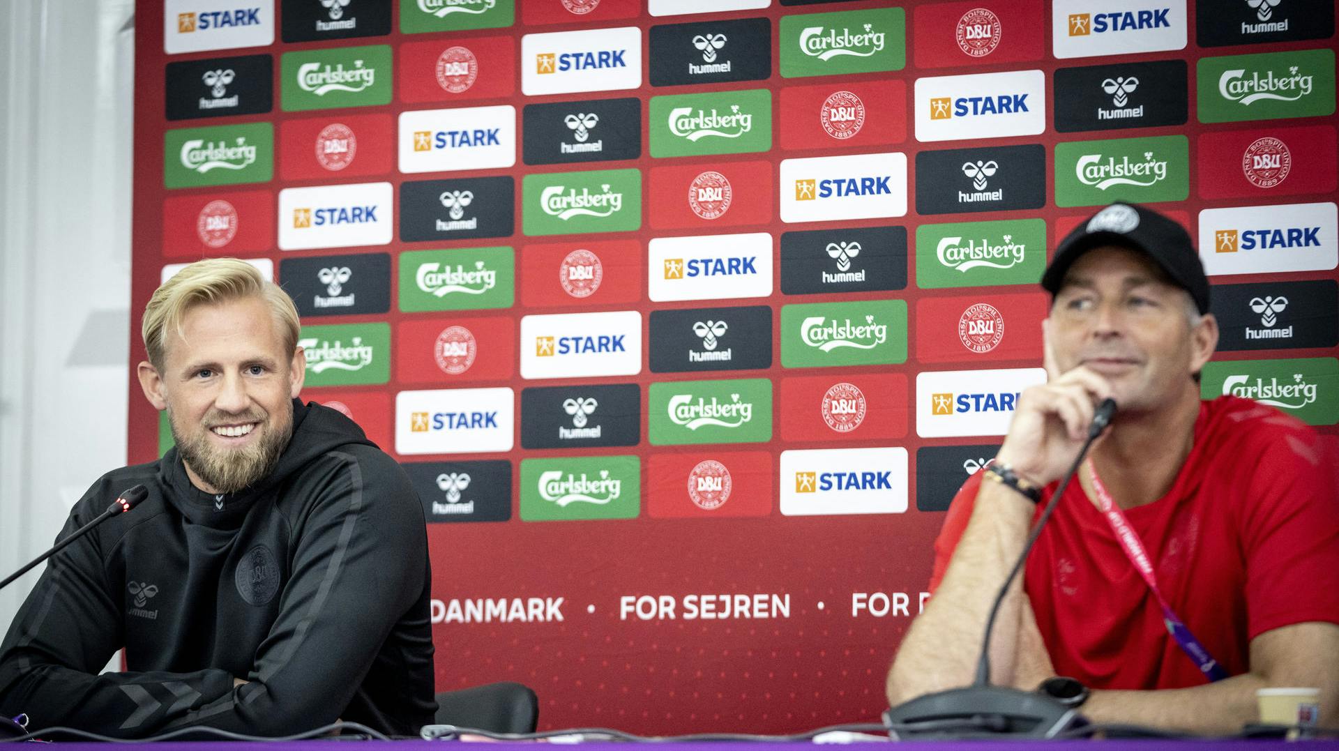 Kasper Schmeichel starter inde mod Finland. Det slår landstræner Kasper Hjulmand fast.