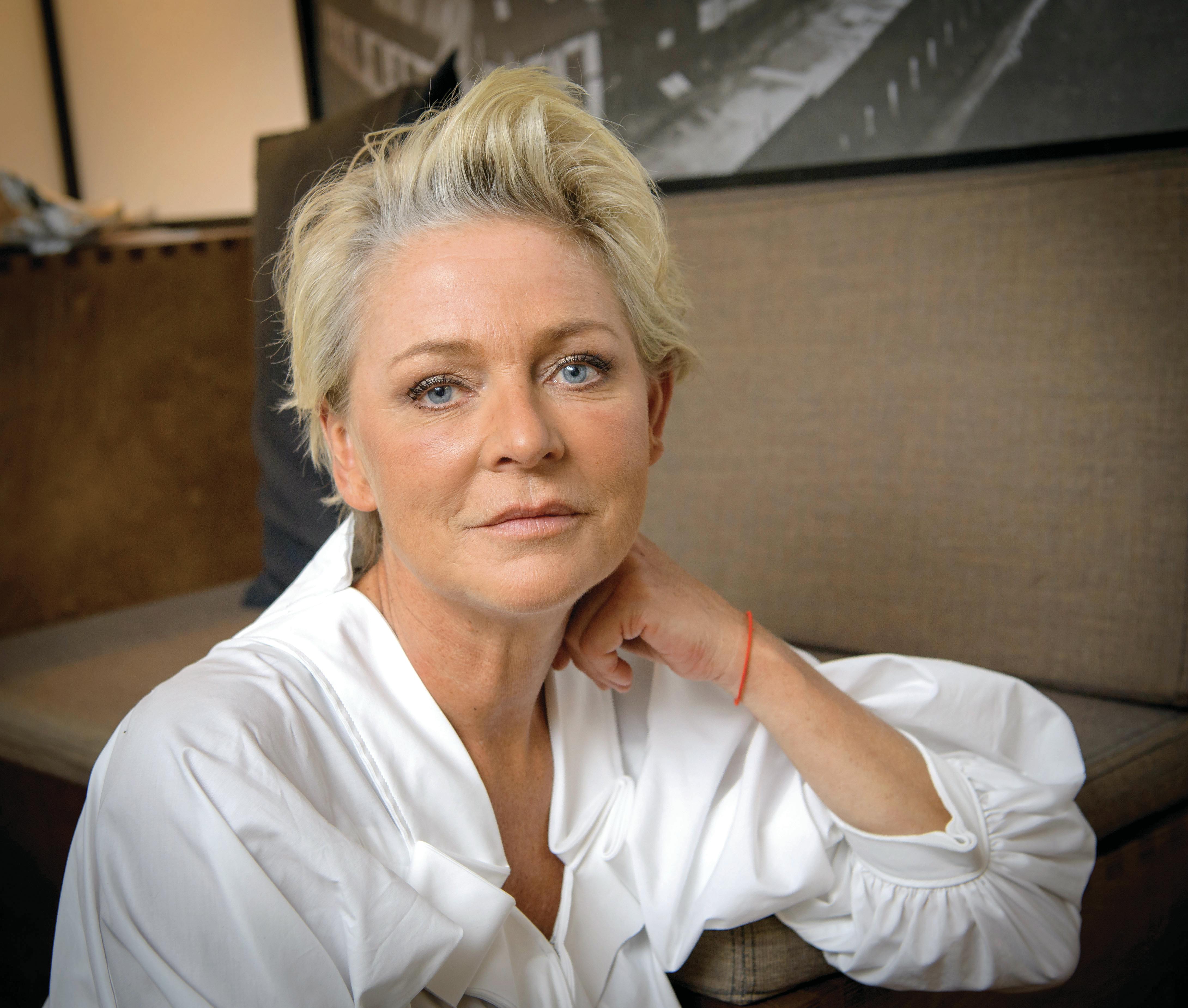 Søs Egelind er døbt Hanne.