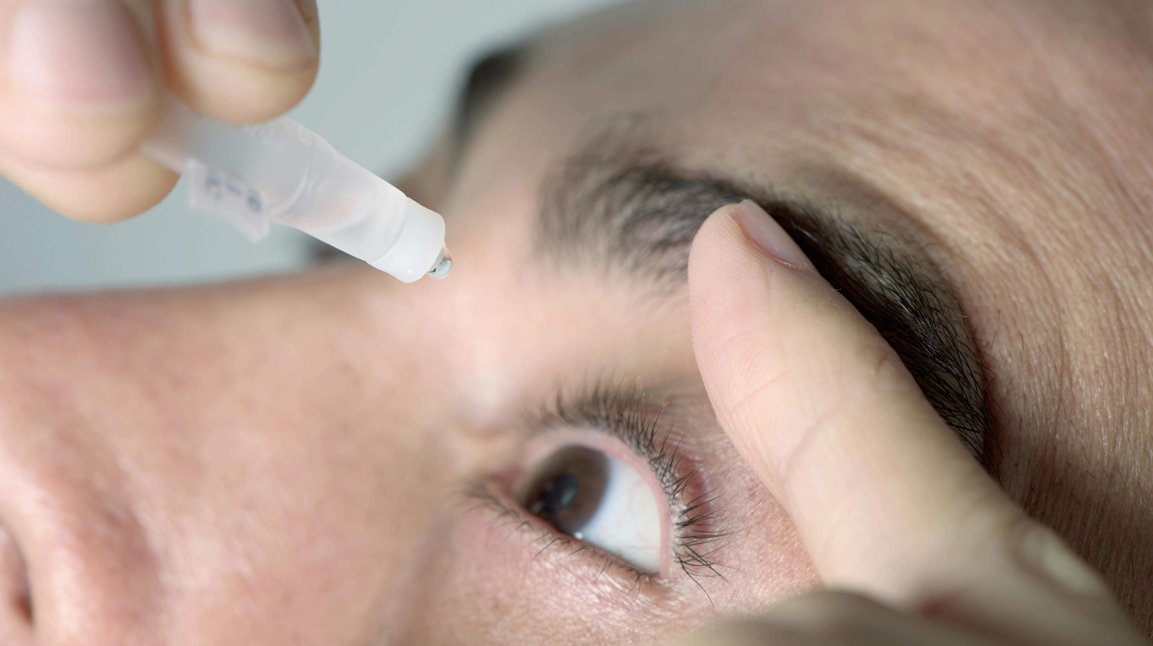 Det har fået store konsekvenser for flere, efter de har brugt øjendråber fra EzriCare Artificial Tears. Dette billede har ikke noget med sagen at gøre.