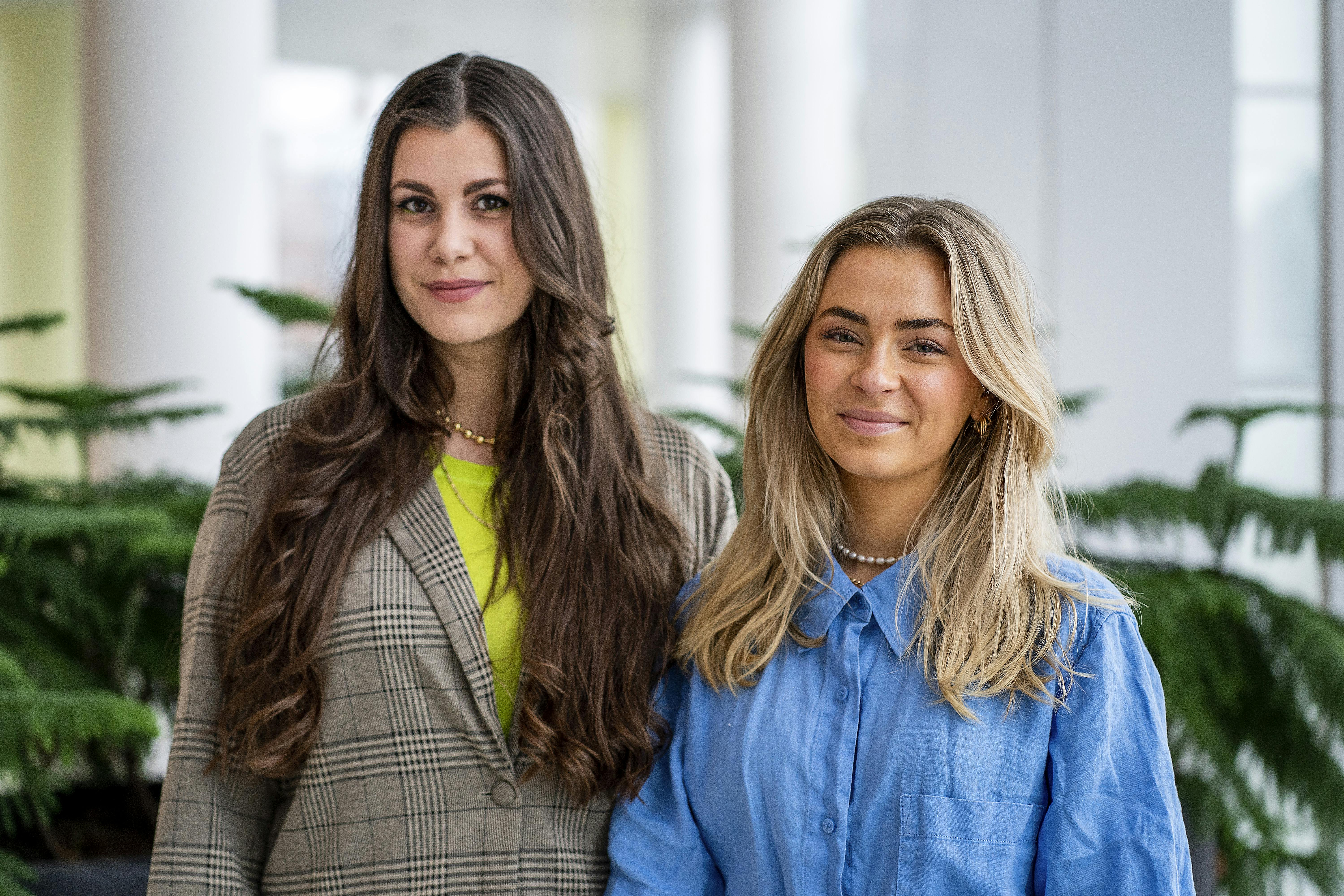 Gyrith Cecilie Ross er vært, og Sina Stirnimann en af de tre hovedpersoner i "FBoy Island". De gæster "Sladderministeriet" i episode 21.