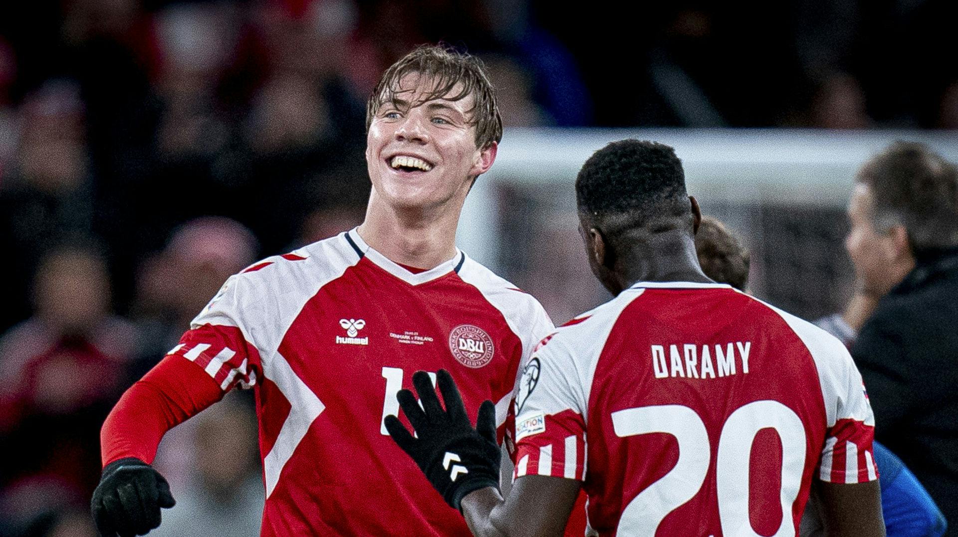Rasmus Højlund scorede hattrick og sikrede Danmark sejren mod Finland torsdag aften i Parken. 