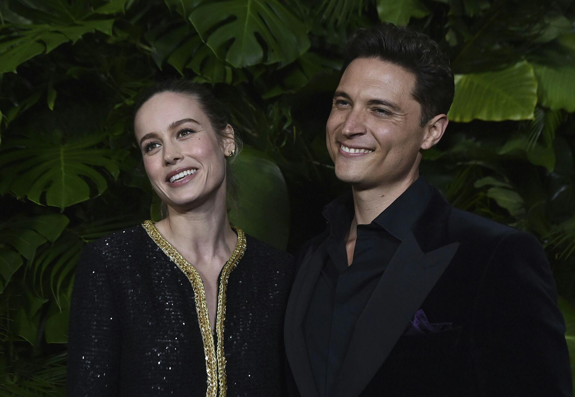 Brie Larson og Elijah Allan-Blitz er ikke længere et par. Det fortæller Brie Larson i den nyeste udgave af Harper's Bazaar.