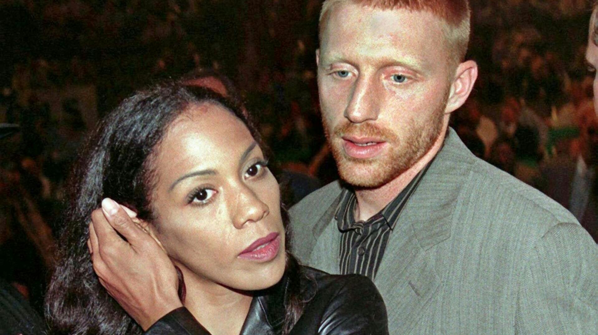 Boris Becker og Barbara Becker var gift fra 1993 - 2001. Forholdet gik i stykker efter Boris valgte at være en gravid Barbara utro med den russiske model Angela Ermakova.