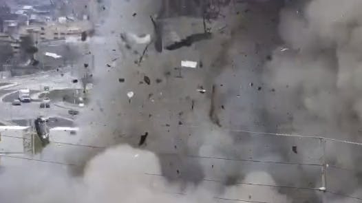 Mindst to har mistet livet, efter en chokoladefabrik i USA er eksploderet. nbsp;