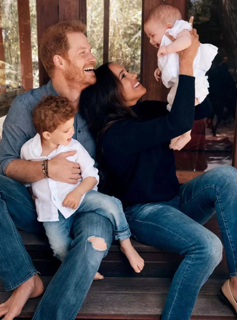 Meghan Markle og prins Harry bor i Californien med deres søn Archie og datteren Lilibet.