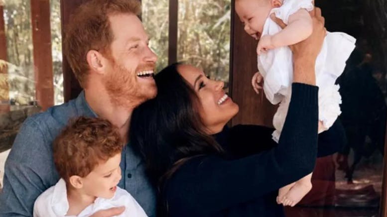 Meghan Markle og prins Harry bor i Californien med deres søn Archie og datteren Lilibet.