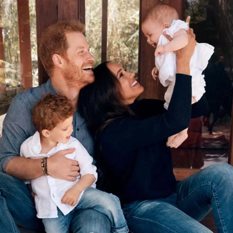 Meghan Markle og prins Harry bor i Californien med deres søn Archie og datteren Lilibet.