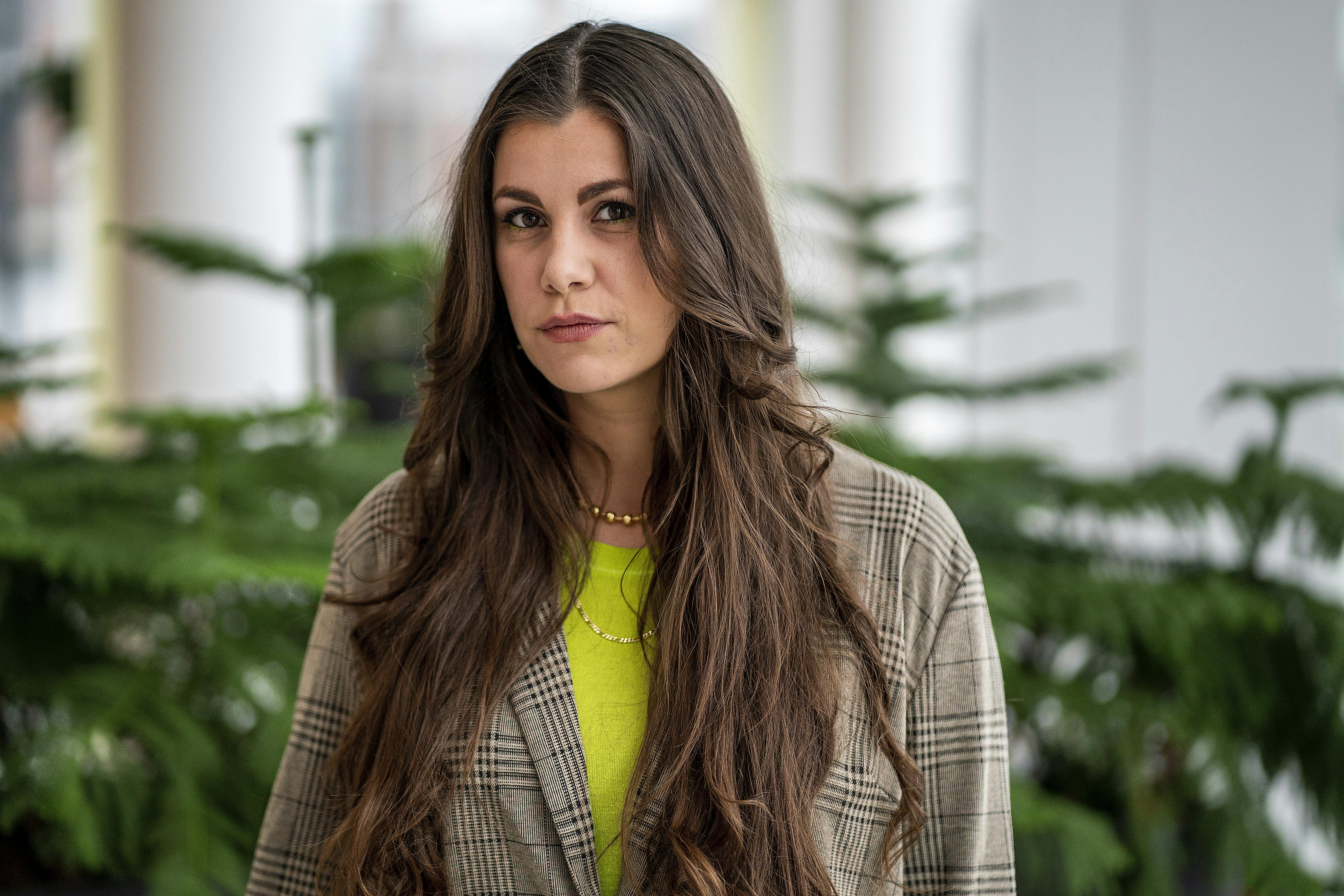 Gyrith Cecilie Ross måtte ikke fortælle sin egen mor om sit nye job.