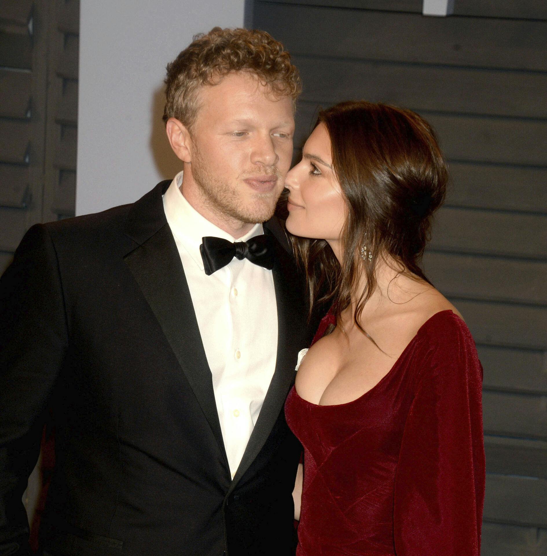 Arkivfoto af Emily Ratajkowski og Sebastian Bear-McClard.