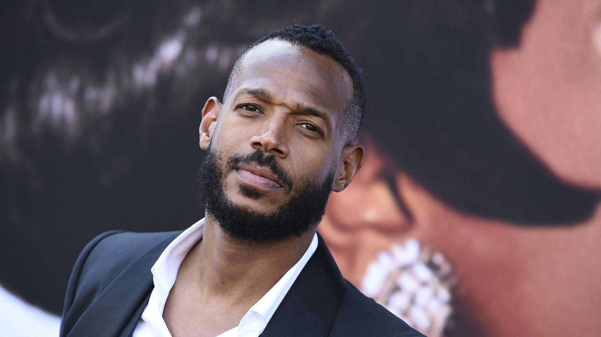 Marlon Wayans er nu forældreløs, da både hans mor og nu også far er gået bort.