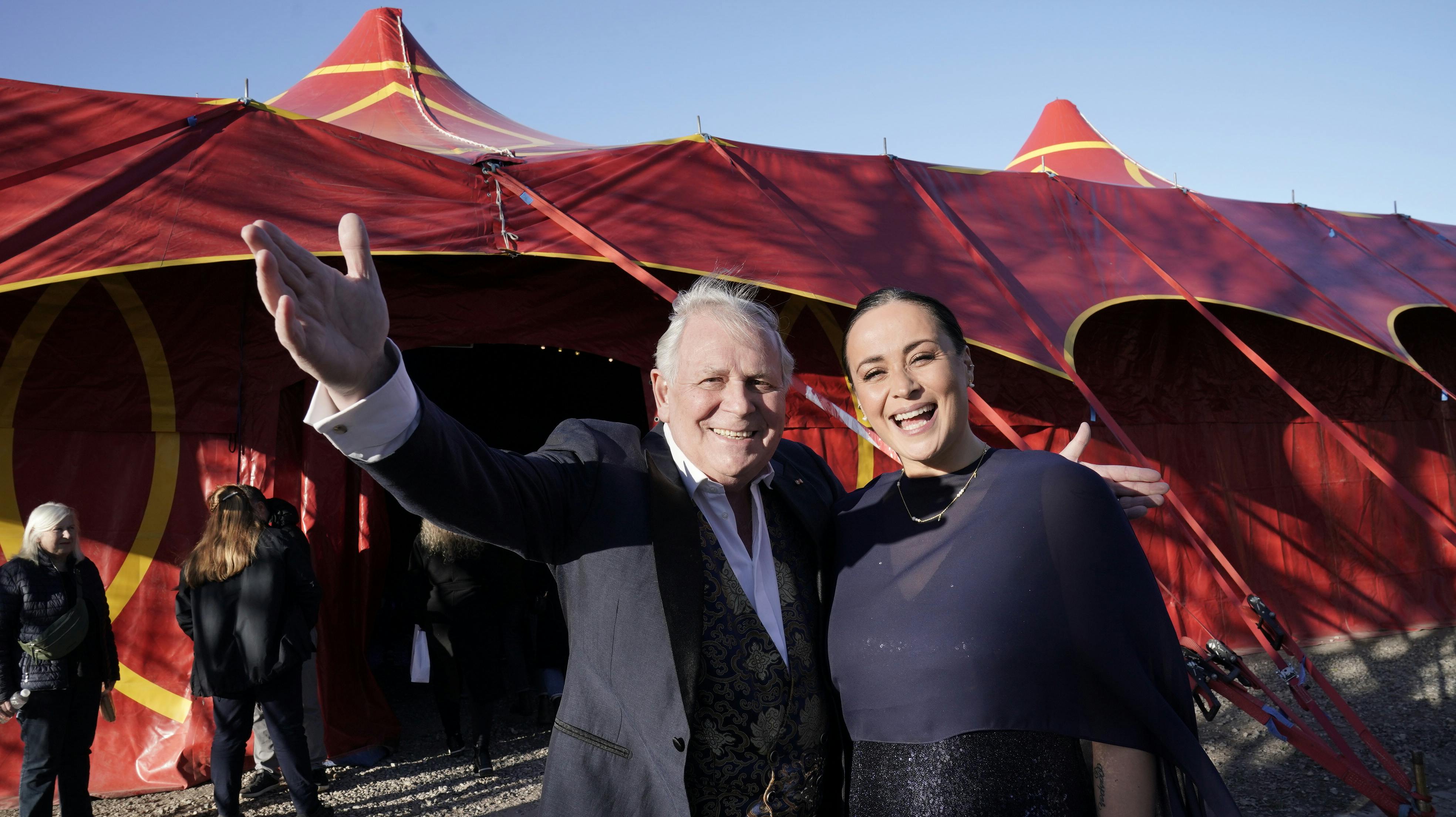 Ærlig Julie Berthelsen: Så lang tid er hun væk fra børnene