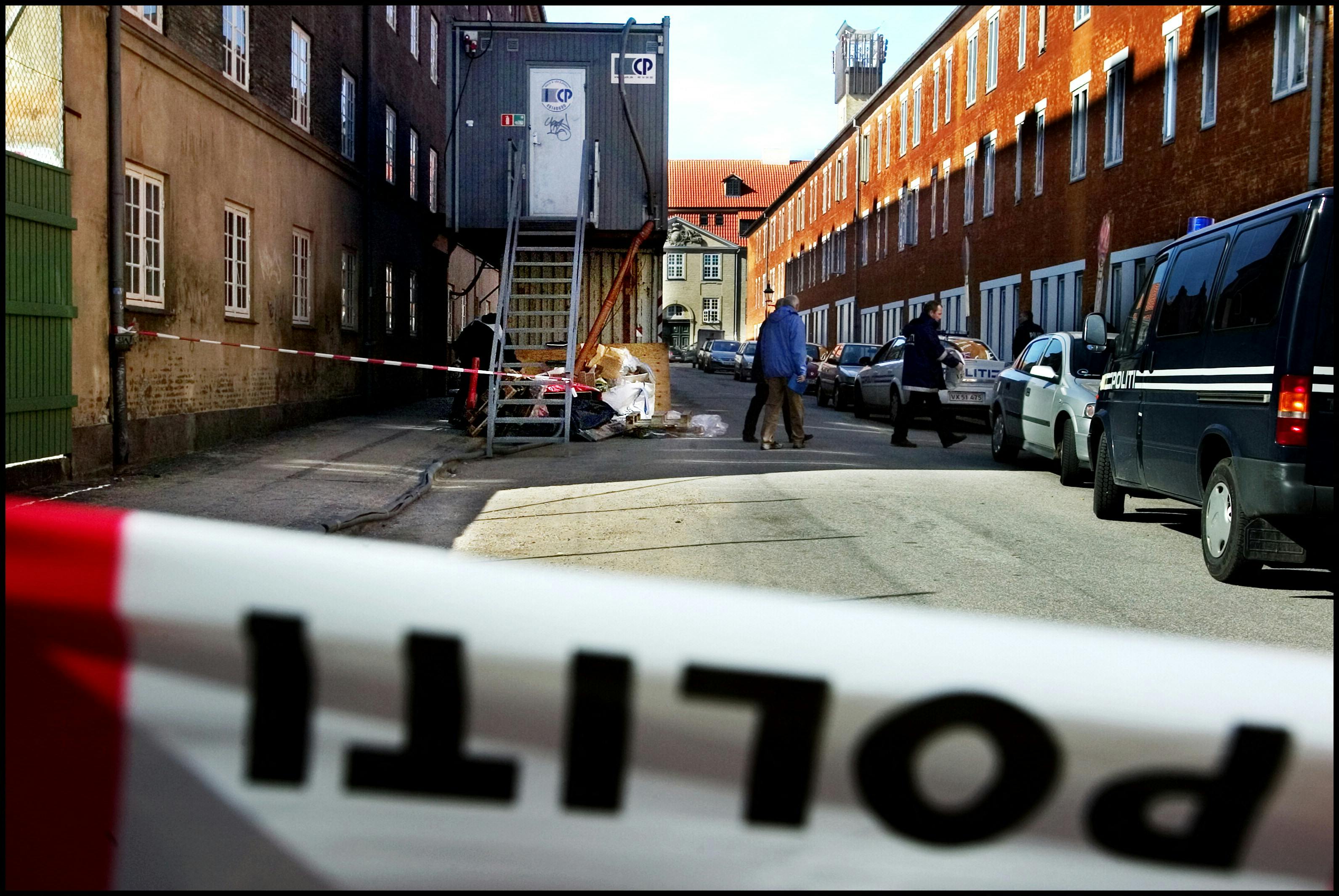 Dele af liget blev fundet i en passage i Adelgade
